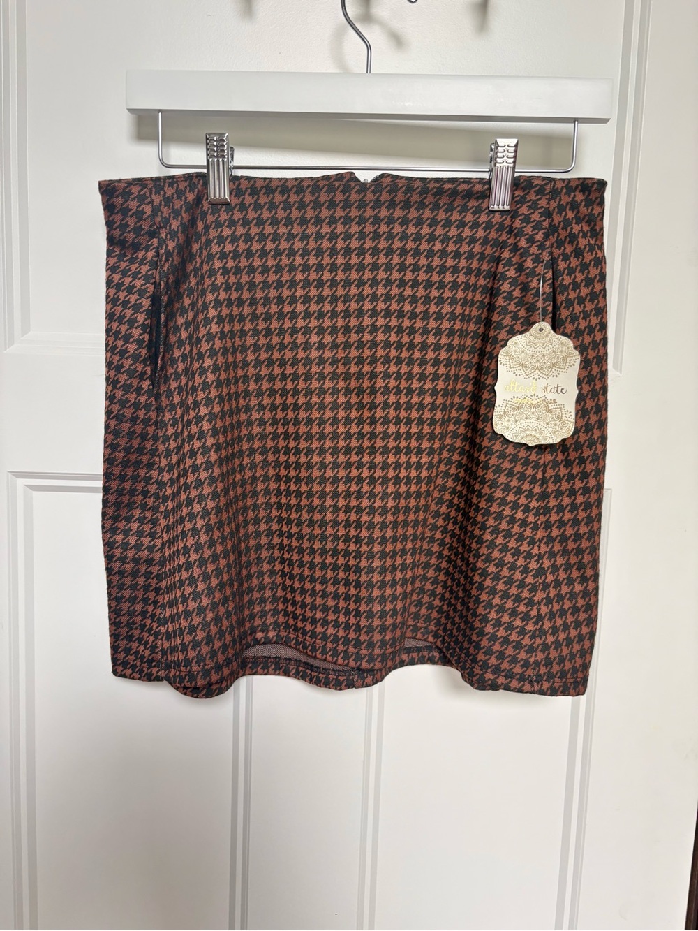 Altar'd State Black and Brown Houndstooth Mini Skirt